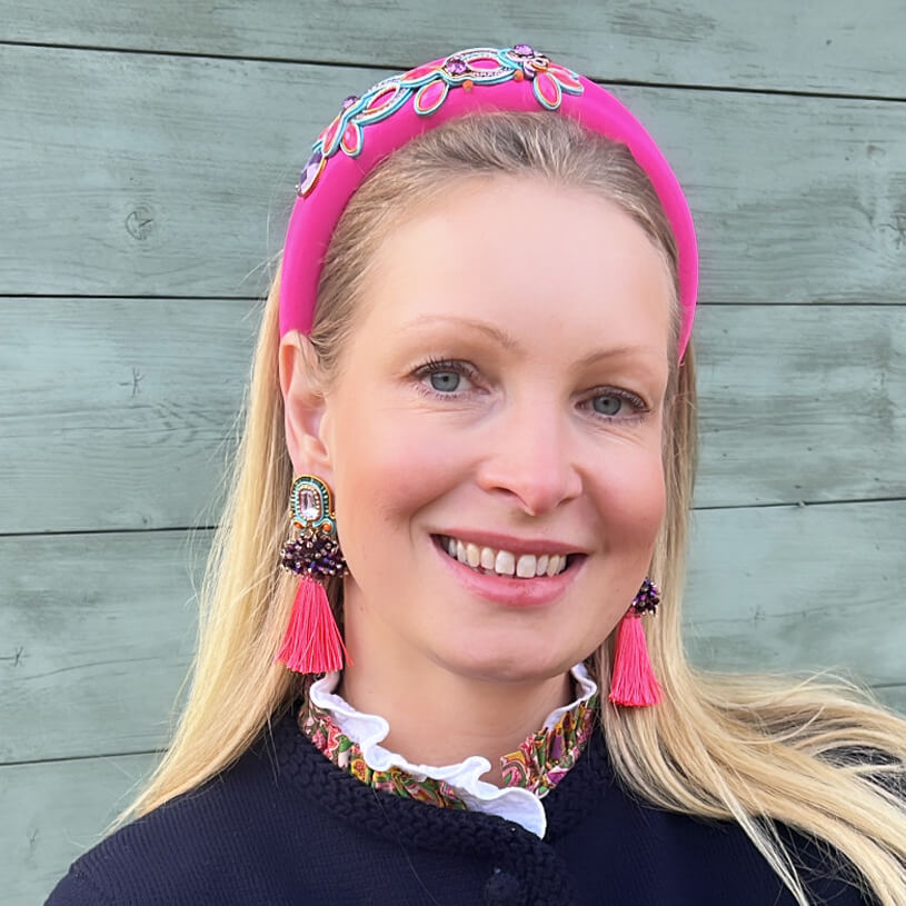 Auffällige Soutache-QuastenOhrringe in leuchtendem Pink, Türkis und Violett