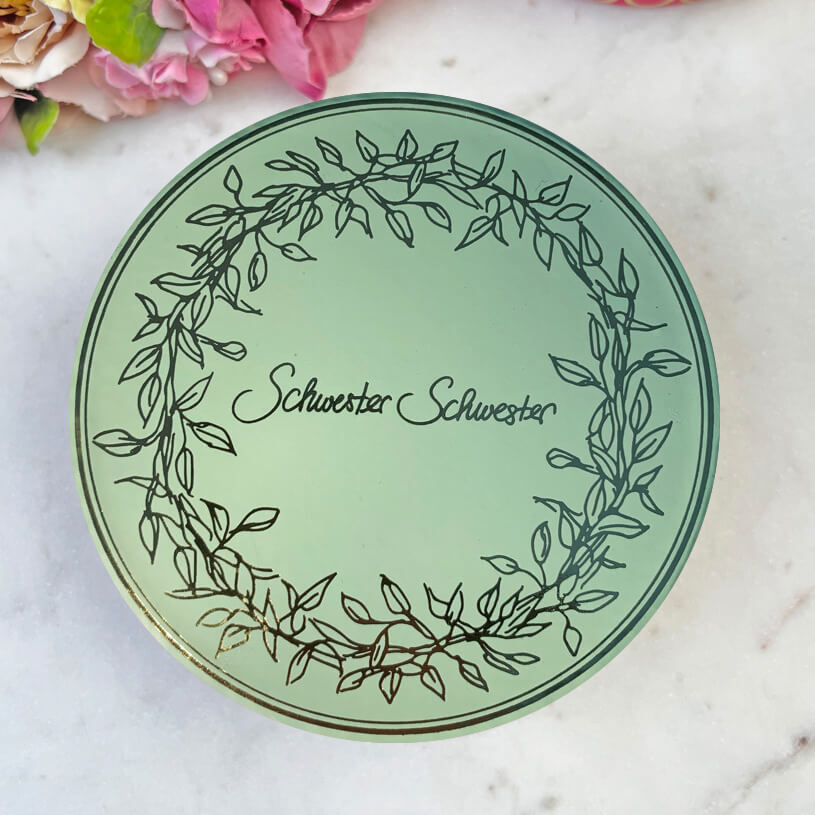 Candy Box in Lindgrün von SchwesterSchwester