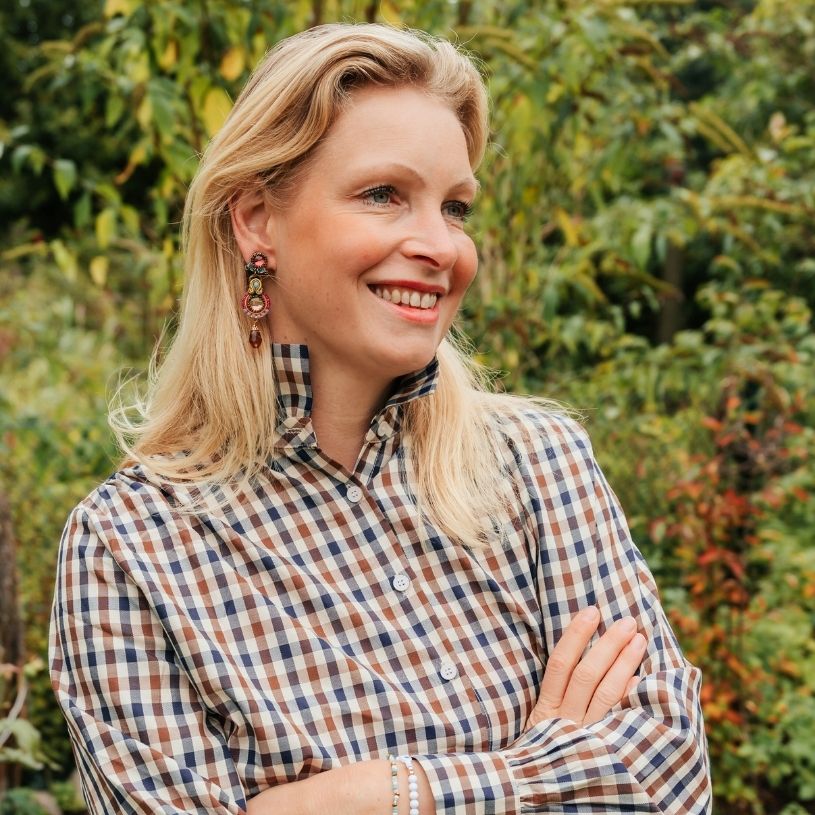 Elegante Soutache-Ohrringe in bunten Farben