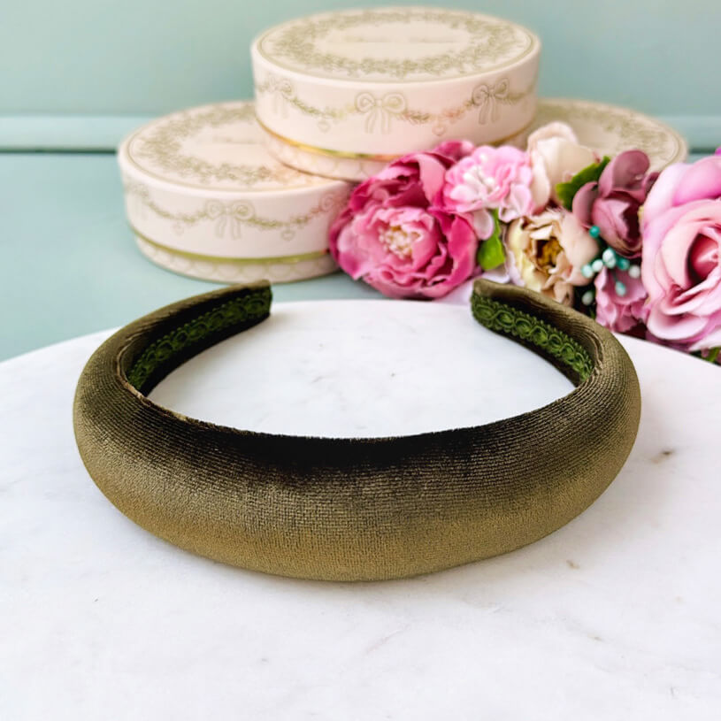 Glatter Samt-Haarreif in Oliv