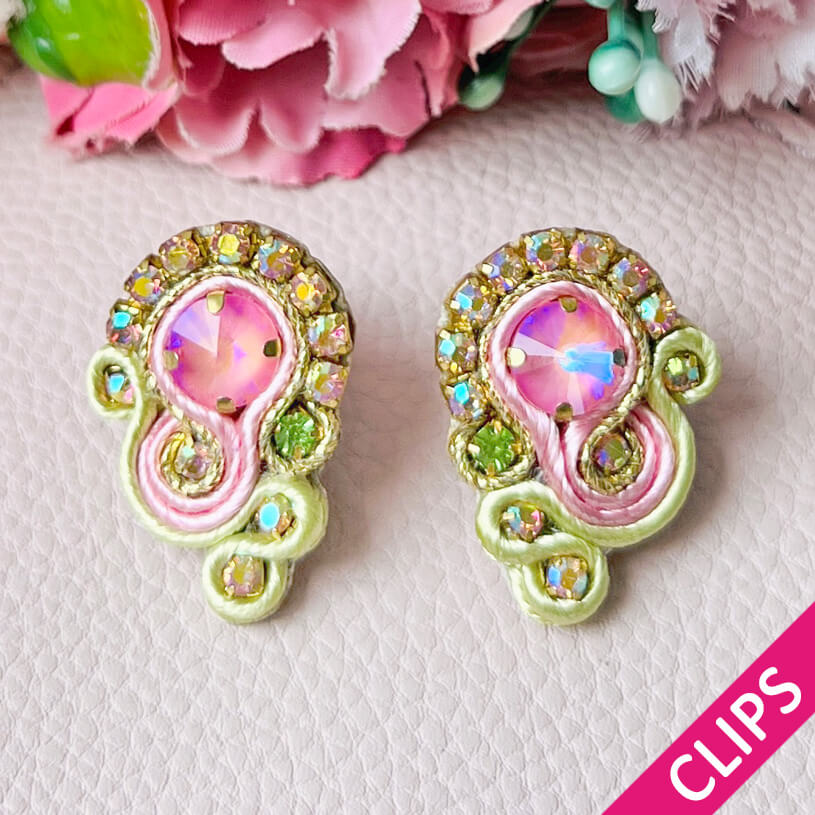 Schöne Soutache-Ohrclips in Rosa und Champagner
