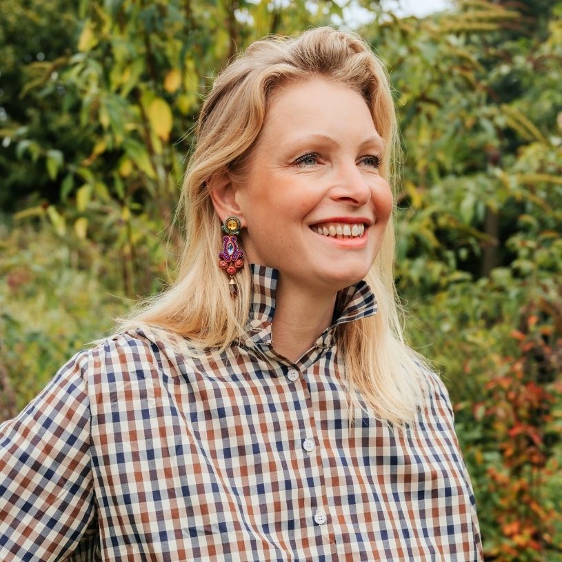 Edle Soutache-Tropfenohrringe in bunten Farben