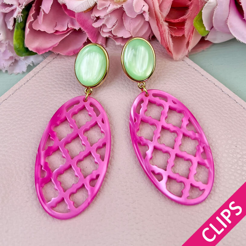 Vergoldete Ohrringe als Ohrclips in wunderschönem Hellgrün mit Oval in Pink im Marrakesch-Stil