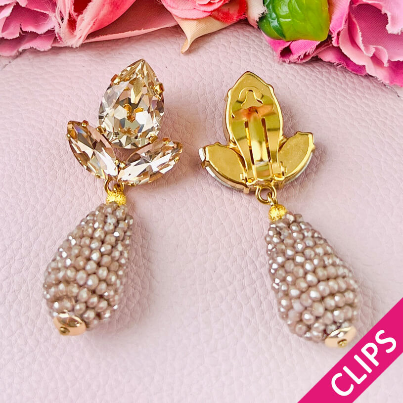 Champagnerfarbene Ohrclips mit glitzernden Tropfen von AmuseToi