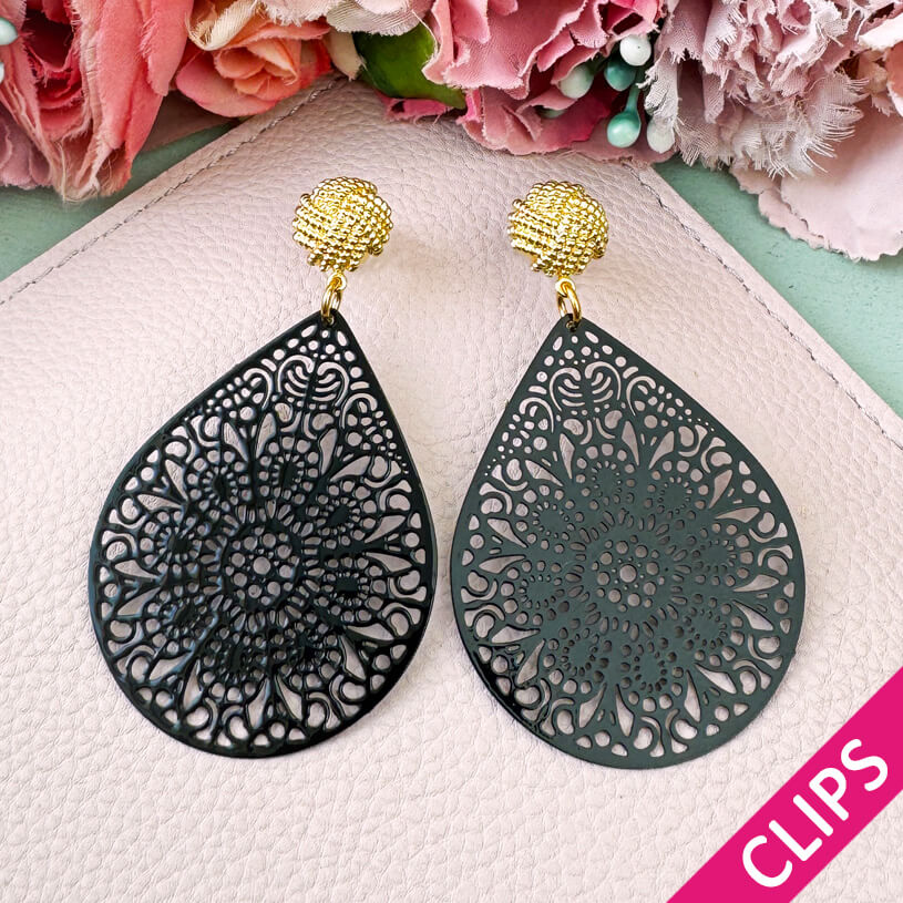 Vergoldete Knoten-Ohrclips mit zartem Tropfen in Schwarz