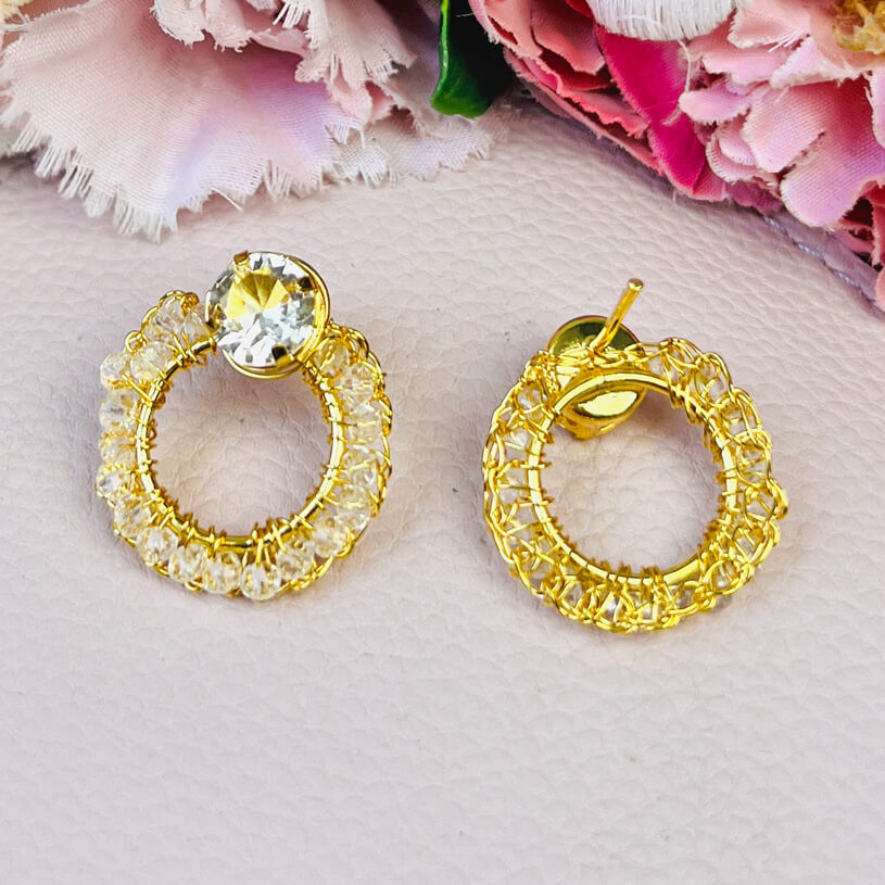 Edle PerlenOhrringe in Champagner mit funkelndem Stein