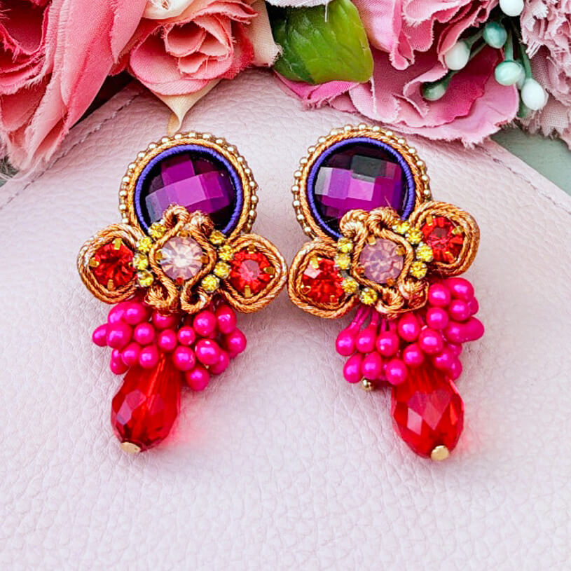 Zeitlose Soutache-Ohrringe in Orange, Pink, Rot und Violett