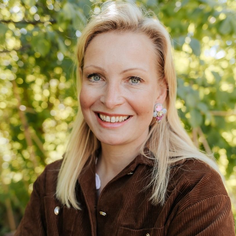 Zeitlose Soutache-Ohrringe in pastelligem Magenta, Rosa und Hellblau