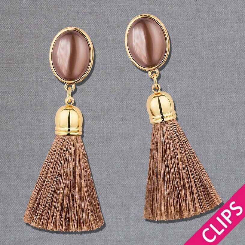 Wunderschöne vergoldete Ohrclips in Beige mit Quaste von AmuseToi