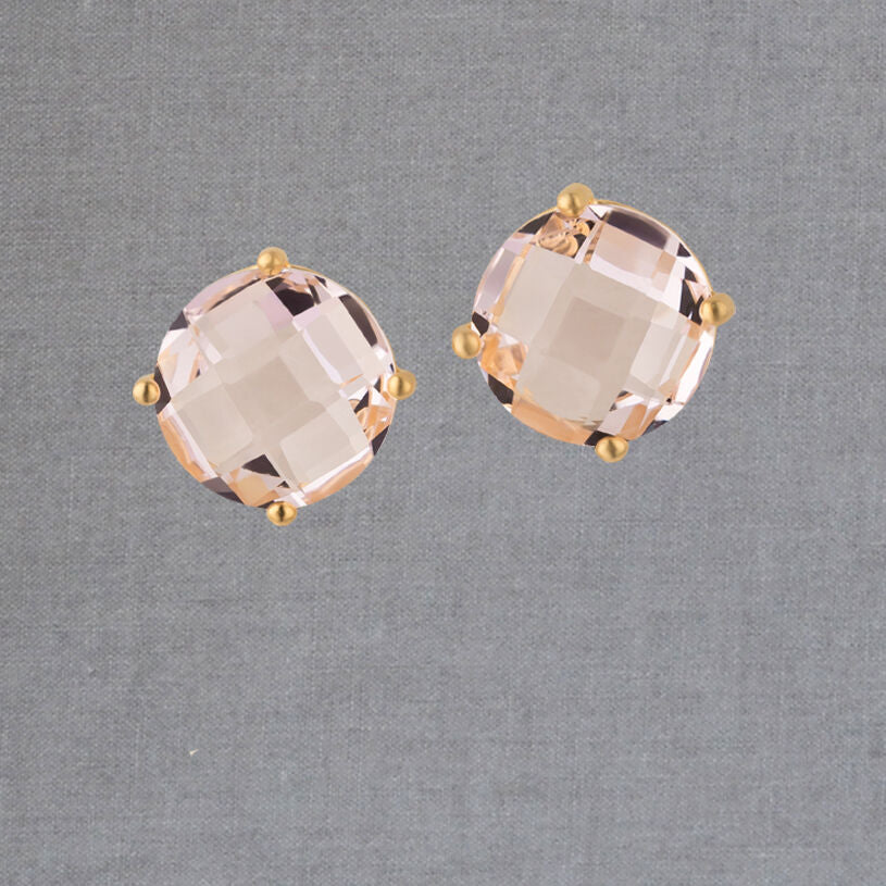 Funkelnde zartrosa Ohrstecker von Janne v. d. Heide