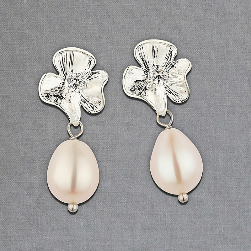 Versilberte Blumenstecker mit Kristall und edler Süßwasserperle