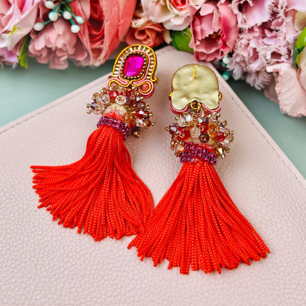 Auffällige Soutache-QuastenOhrringe in Orange und Pink