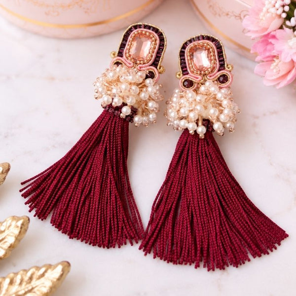 Auffällige Soutache-Quastenohrringe in Violett, Rosa und Rot