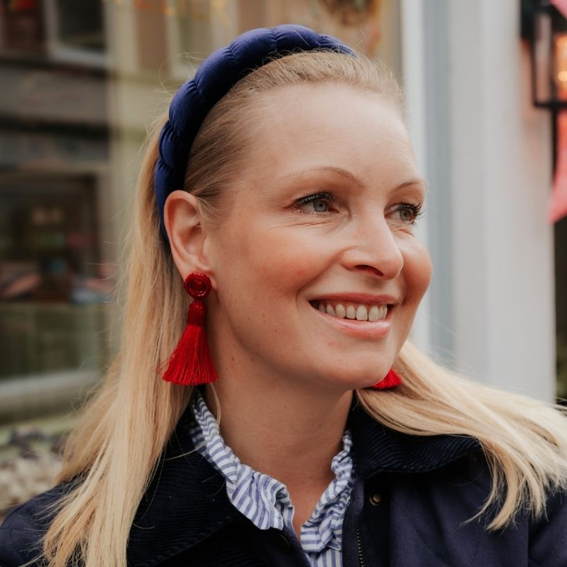 Extravagante Perlen-Quastenohrringe in Rot