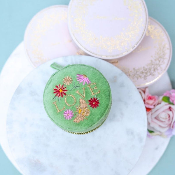 Runde Samt-Schmuckschatulle in Lindgrün