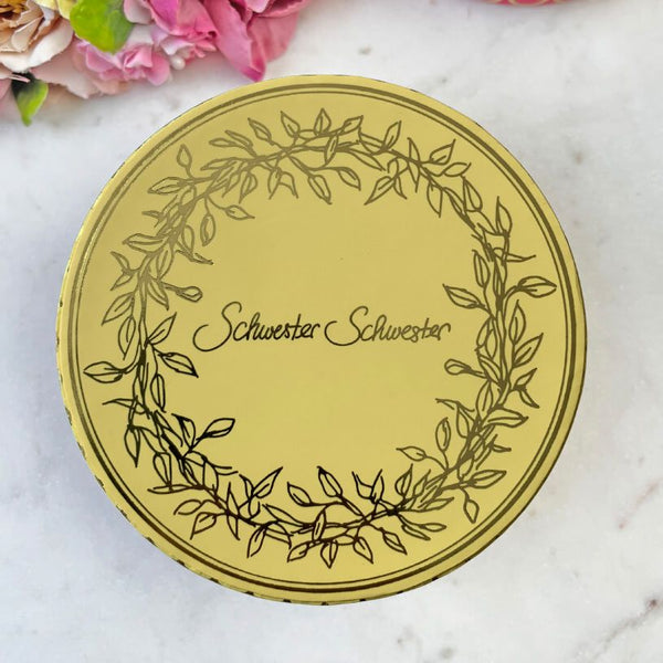 Candy Box in Pastellgelb von SchwesterSchwester