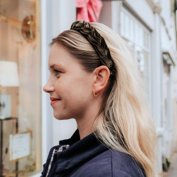 Schmaler geflochtener Samt-Haarreif in Oliv