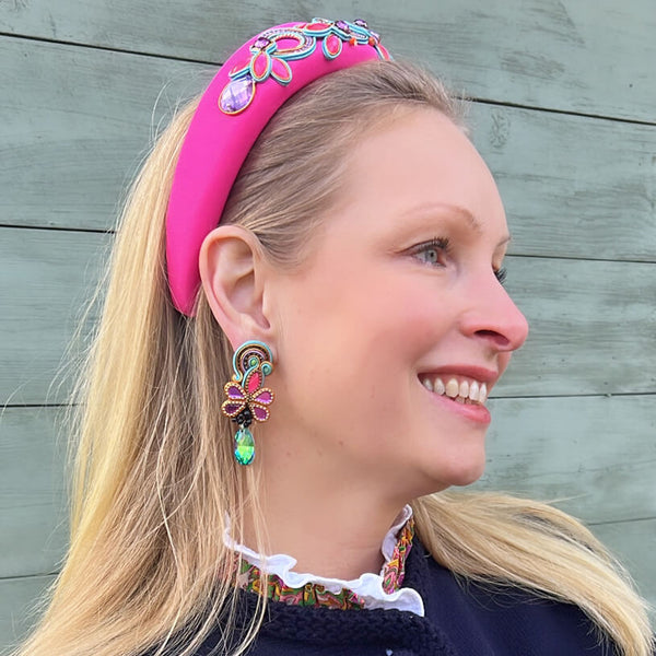 Trendige Soutache-Ohrringe in bunten Farben