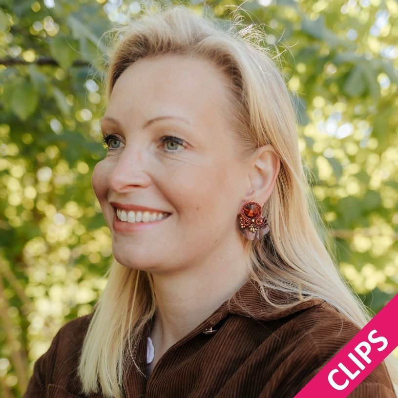 Kleine Soutache-Ohrclips in Brauntönen