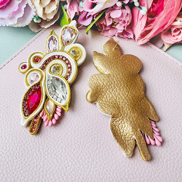 Große Soutache-Ohrringe in Rosa und Champagner