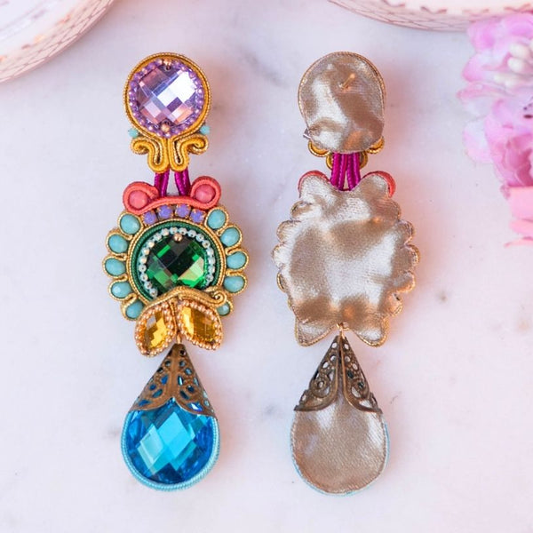 Raffinierte Soutache-Ohrringe in Blau, Türkis, Grün und Flieder