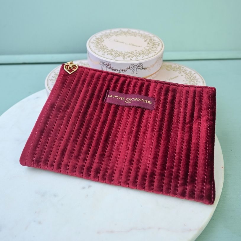 Samt-Tasche mit Reißverschluss in Dunkelrot