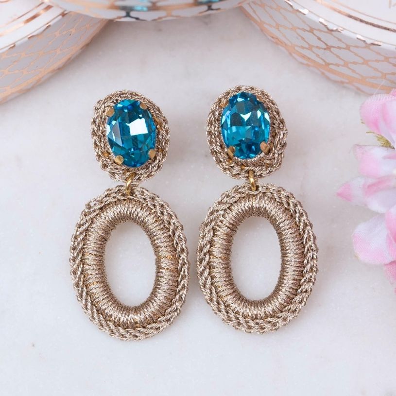 Glamouröse Soutache-Ohrringe in Blau und Champagner