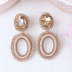 Glamouröse Soutache-Ohrringe in Champagner