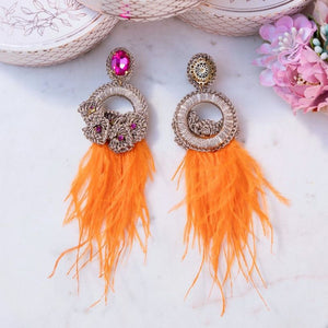 Extravagante Feder-Statement-Ohrringe in Pink, Orange und Champagner