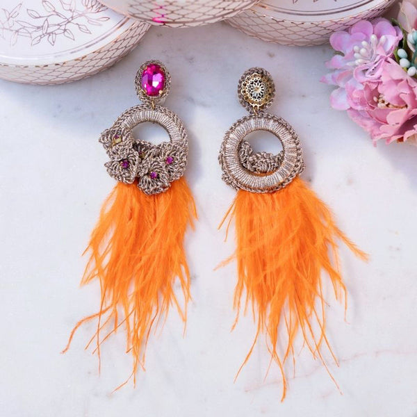 Extravagante Feder-Statement-Ohrringe in Pink, Orange und Champagner