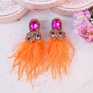 Auffällige Feder-Ohrringe in Pink, Orange und Champagner