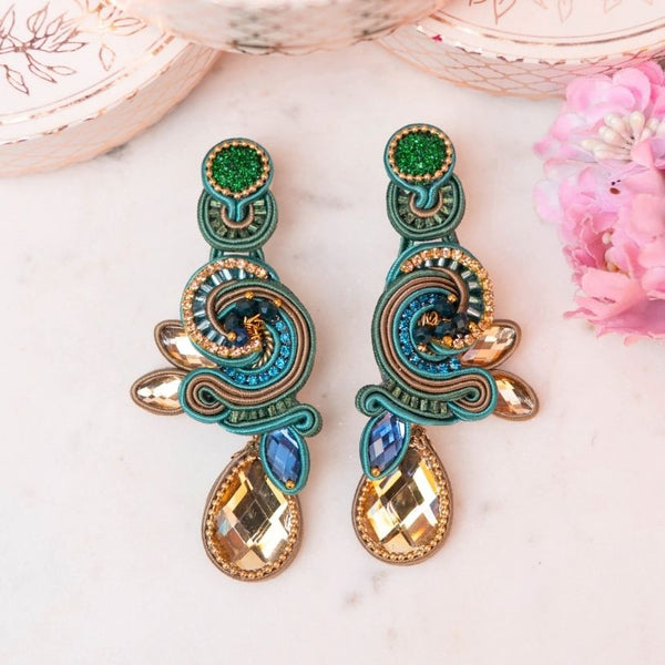 Stilvolle Soutache-Ohrringe in Blau, Türkis und Grün