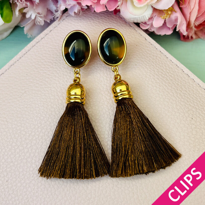 Vergoldete Quasten-Ohrclips in Schildpatt mit dunkelbrauner Quaste