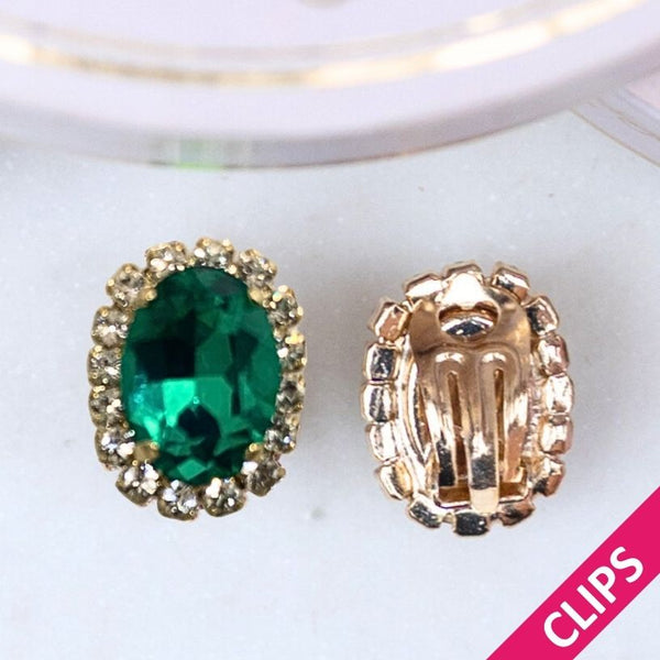 Ovale Ohrclips aus Glas-Kristallen in Dunkelgrün