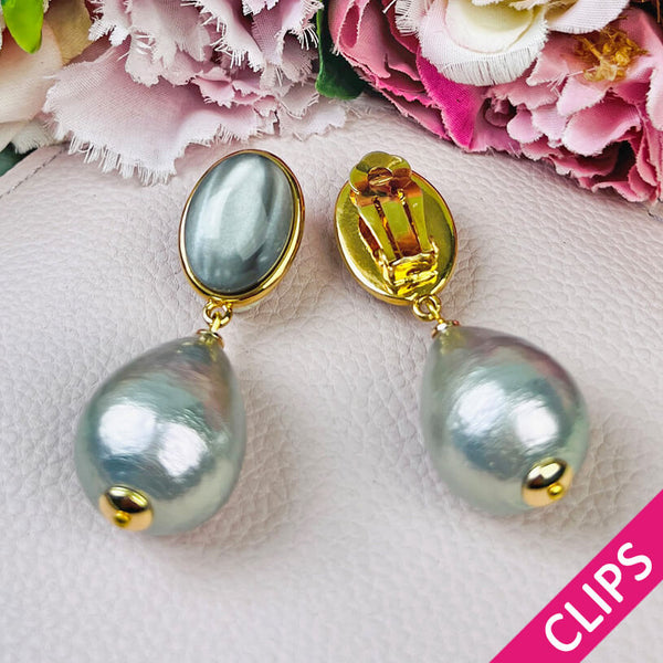 Graue Ohrclips mit grauem Baumwolltropfen von AmuseToi