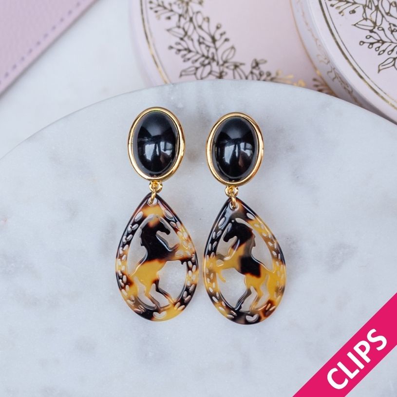 Pferde-Ohrclips in Schwarz und Schildpattfarben von AmuseToi