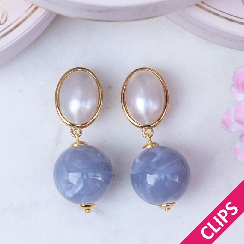Stilvolle Kugel-Ohrclips in Perlmutt und Hellgrau