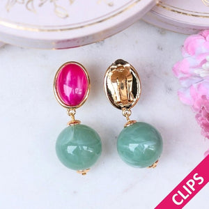 Stilvolle Kugel-Ohrclips in Pink und Jadegrün