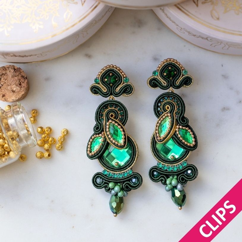 Vorbestellbar - Filigrane Soutache-Ohrclips in Dunkelgrün