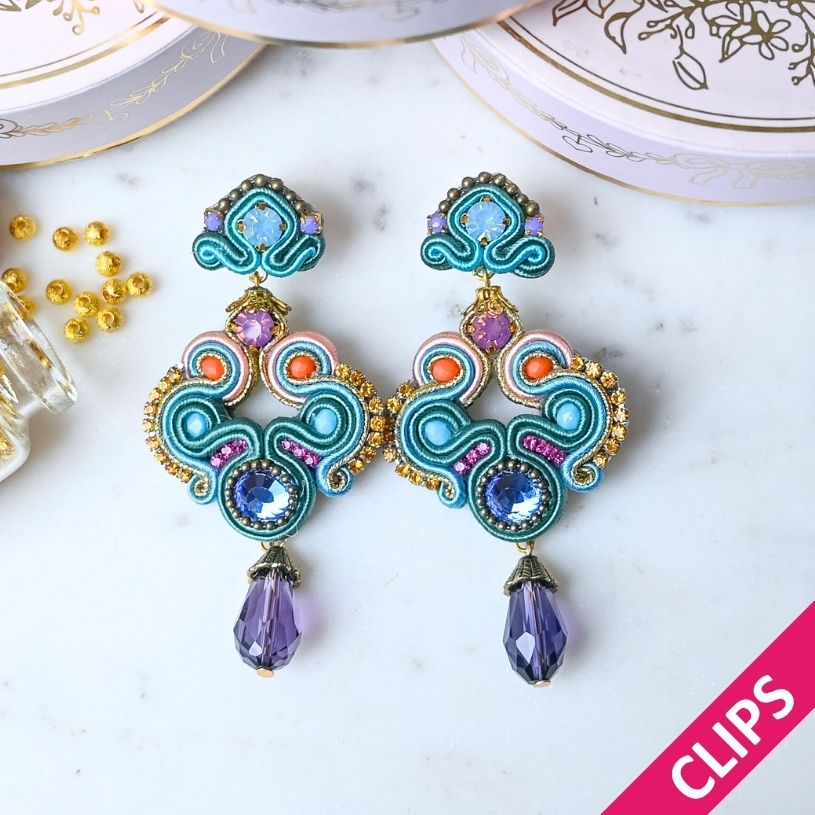 Vorbestellbar - Extravagante Soutache-Ohrclips in Blau, Grün und Violett