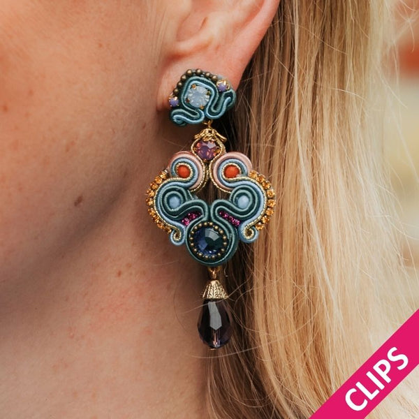Vorbestellbar - Extravagante Soutache-Ohrclips in Blau, Grün und Violett