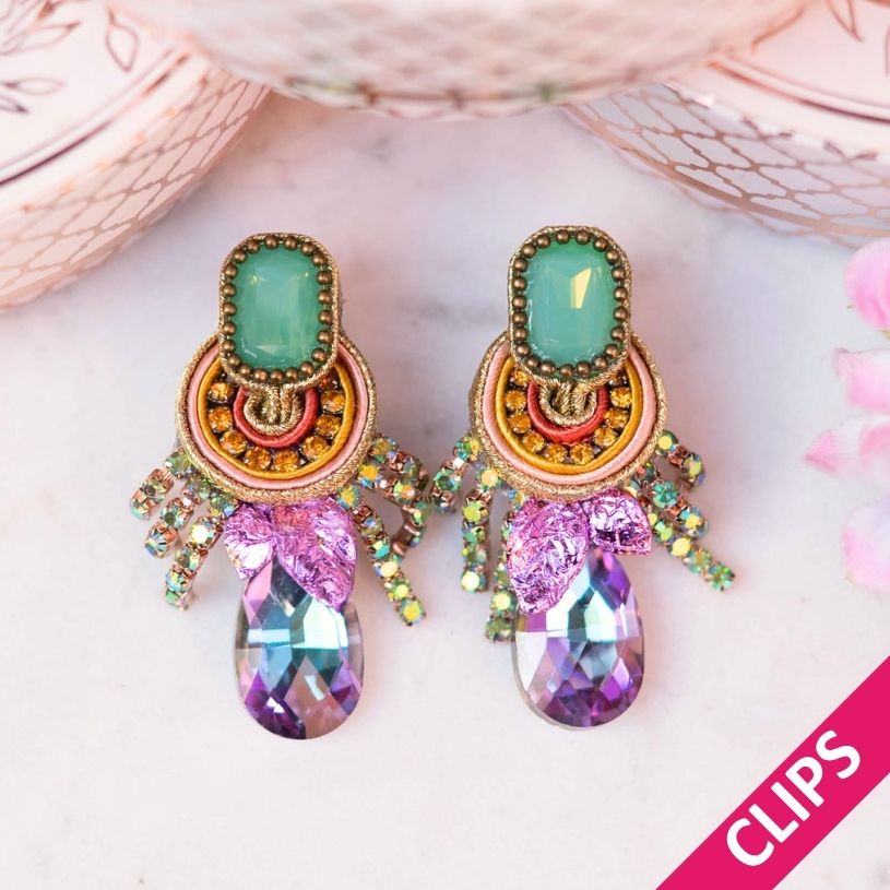 Verspielte Tropfen-Soutacheohrclips in Gold, Flieder, Türkistönen