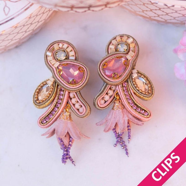Filigrane Blüten-Soutache-Ohrclips in Rosa und Champagner