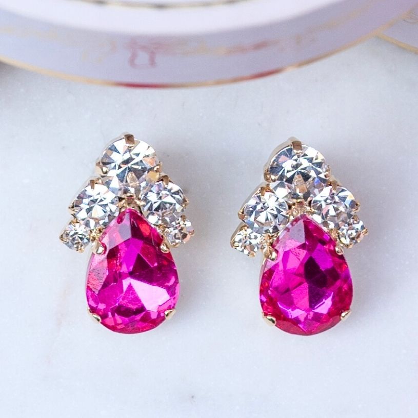 Glitzernde Ohrstecker aus Glas-Kristallen in Pink