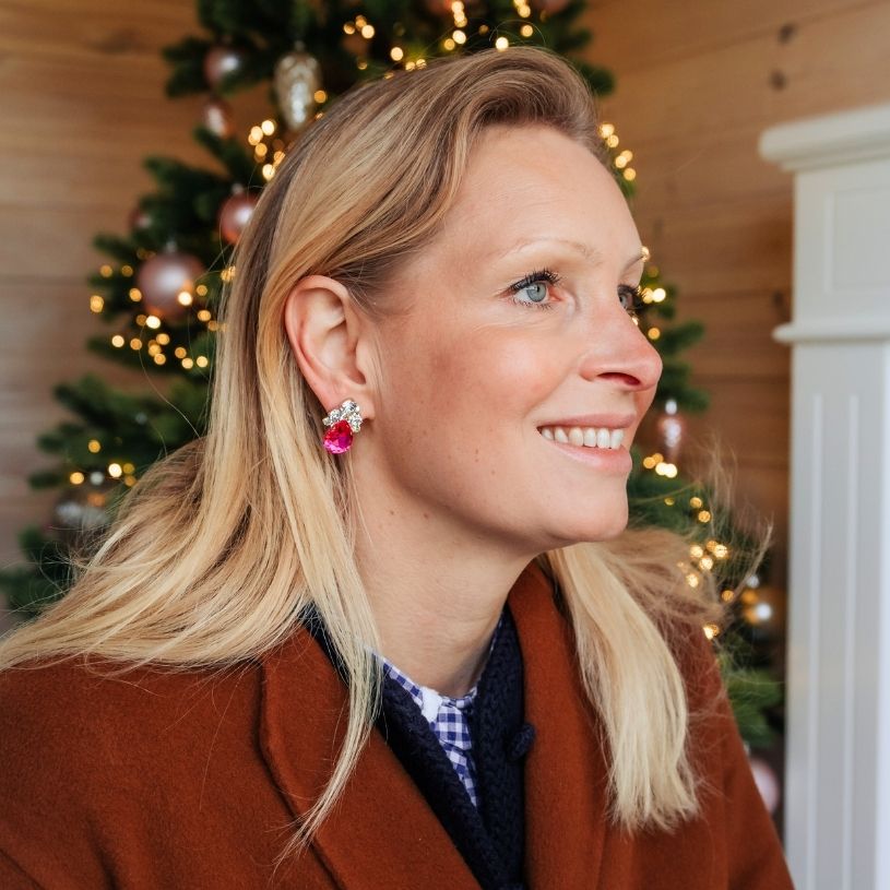 Glitzernde Ohrstecker aus Glas-Kristallen in Pink