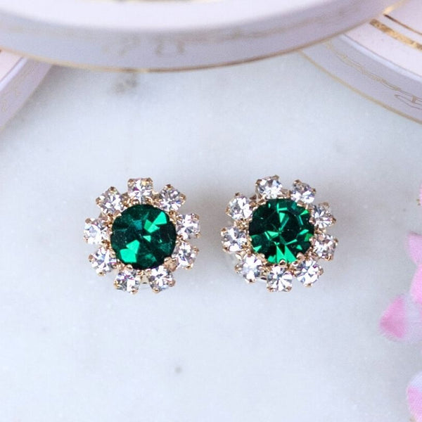 Runde Ohrstecker aus Glas-Kristallen in Dunkelgrün