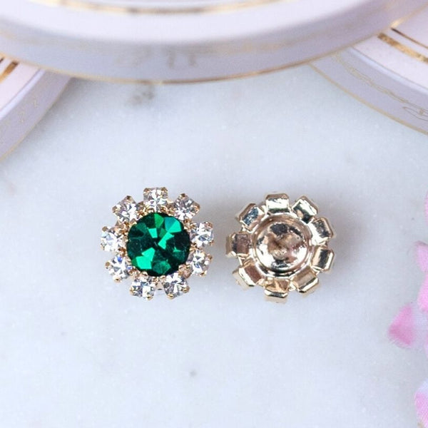 Runde Ohrstecker aus Glas-Kristallen in Dunkelgrün