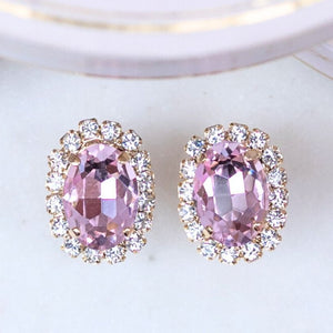Ovale Ohrstecker aus Glas-Kristallen in Rosa