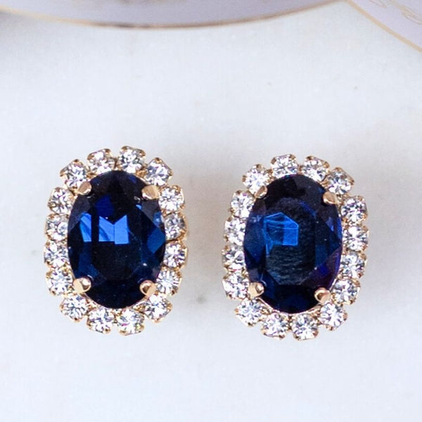 Ovale Ohrstecker aus Glas-Kristallen in Dunkelblau