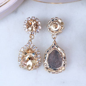 Champagnerfarbene Glas-Kristall-Ohrstecker mit Kristalltropfen